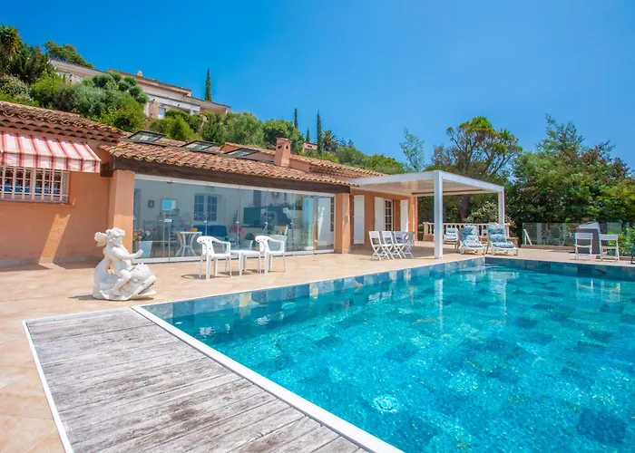 - L'esterel * Saint-Raphaël