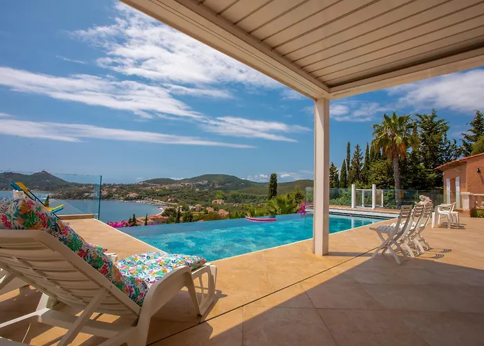 - L'esterel Saint-Raphaël