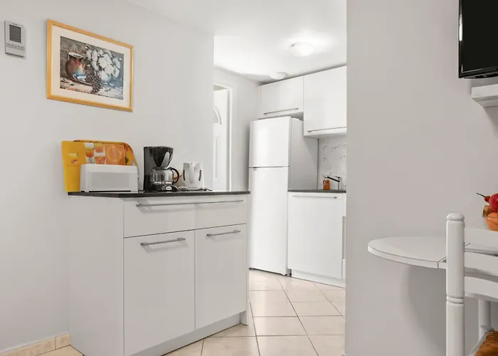 - L'esterel * Saint-Raphaël